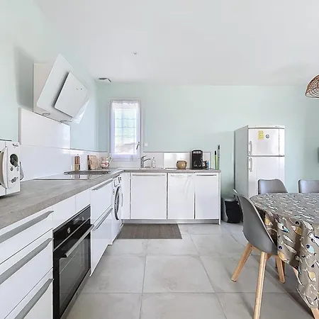 Spacious Cocoon In - With Sea View Narbonne